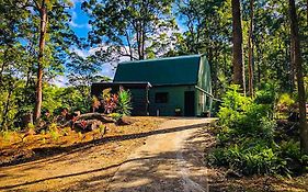 Lake View Chalet Australia Zoo Close By