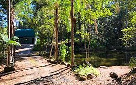 Lake View Chalet Australia Zoo Close By